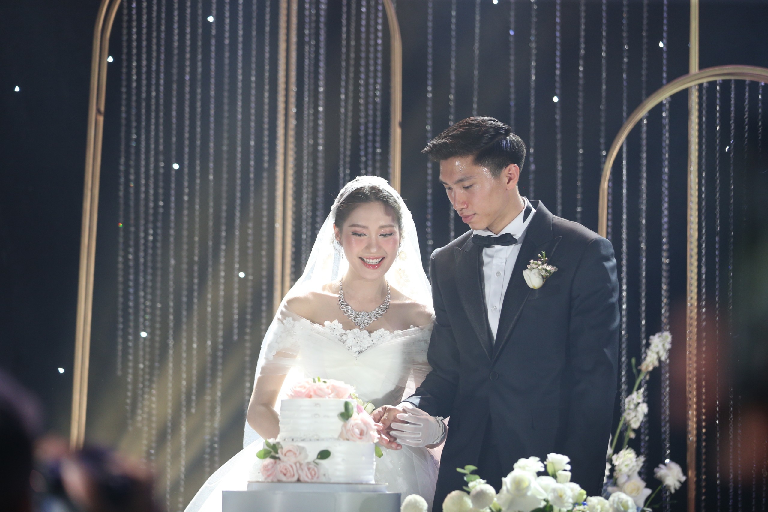 Đoàn Văn Hậu sẽ tổ chức đám cưới riêng tư ở Phú Quốc, chỉ mời các cầu thủ tới dự?