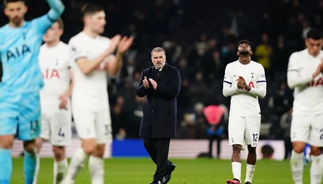 3 "điểm nhấn" sau vòng đấu thứ 13 của Ngoại hạng Anh