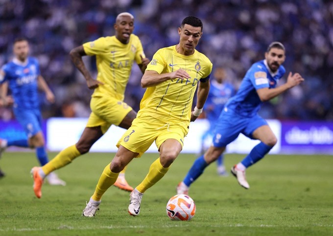 Ronaldo bất lực, Al Nassr thua đậm Al Hilal ở 'siêu kinh điển'