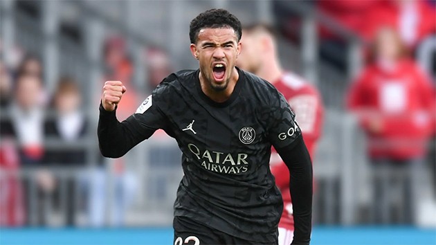 Micah Richards: "Cậu ấy sẽ trở thành một siêu sao bóng đá"