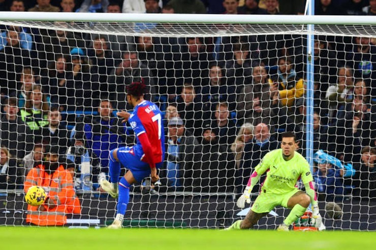 Man City - Crystal Palace: Giải cứu ngoạn mục, Michael Olise hóa người hùng