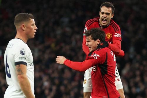 MU lên kế hoạch giữ chân 2 ngôi sao ở hàng thủ