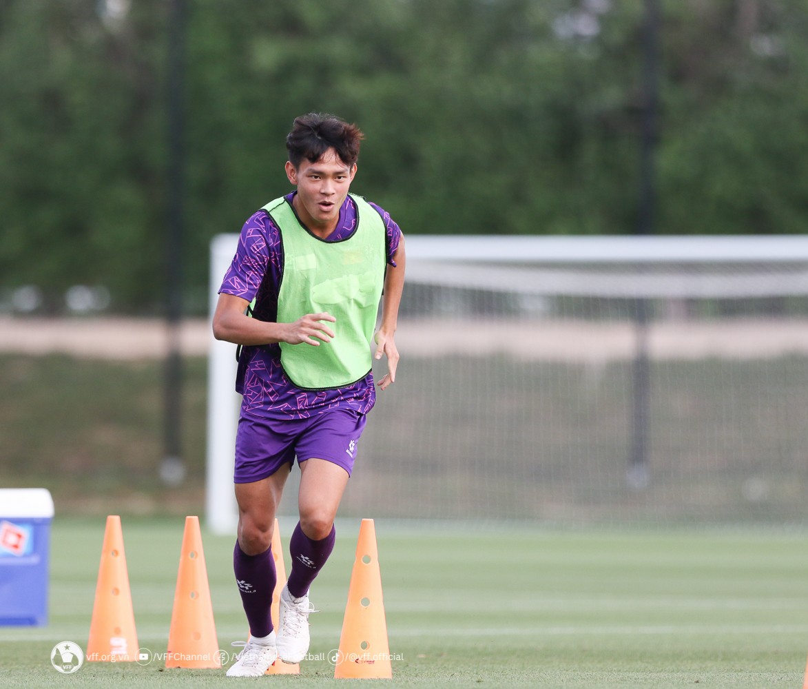 Cầu thủ đắt giá nhất U23 Việt Nam đánh giá Malaysia là đối thủ vừa tầm