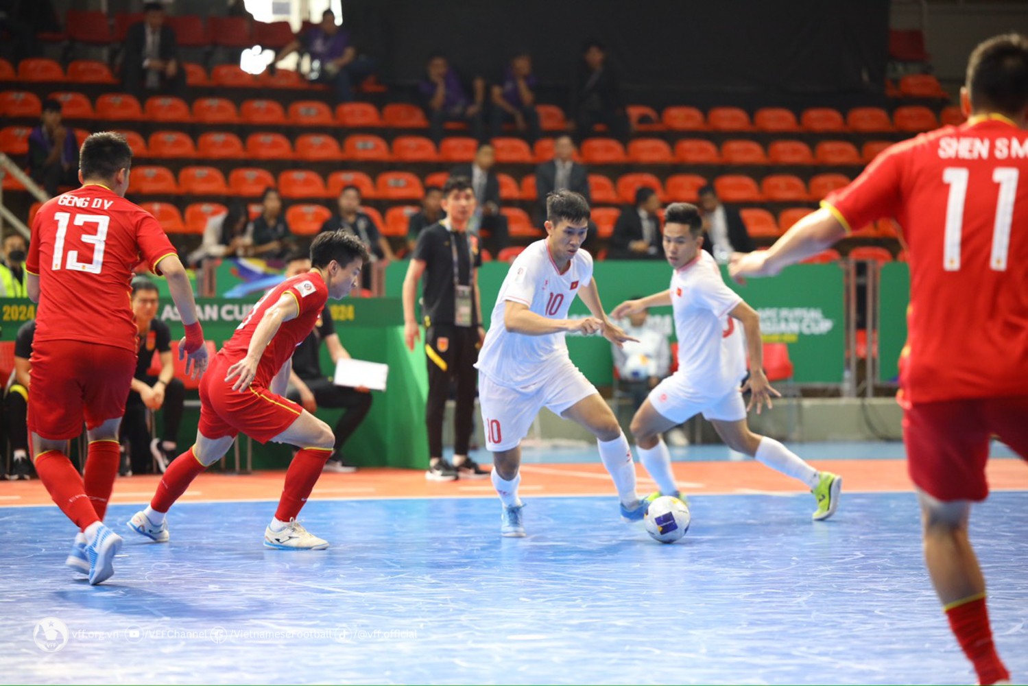 Kết quả Futsal Việt Nam 1-0 Futsal Trung Quốc: 3 điểm nhọc nhằn và may mắn
