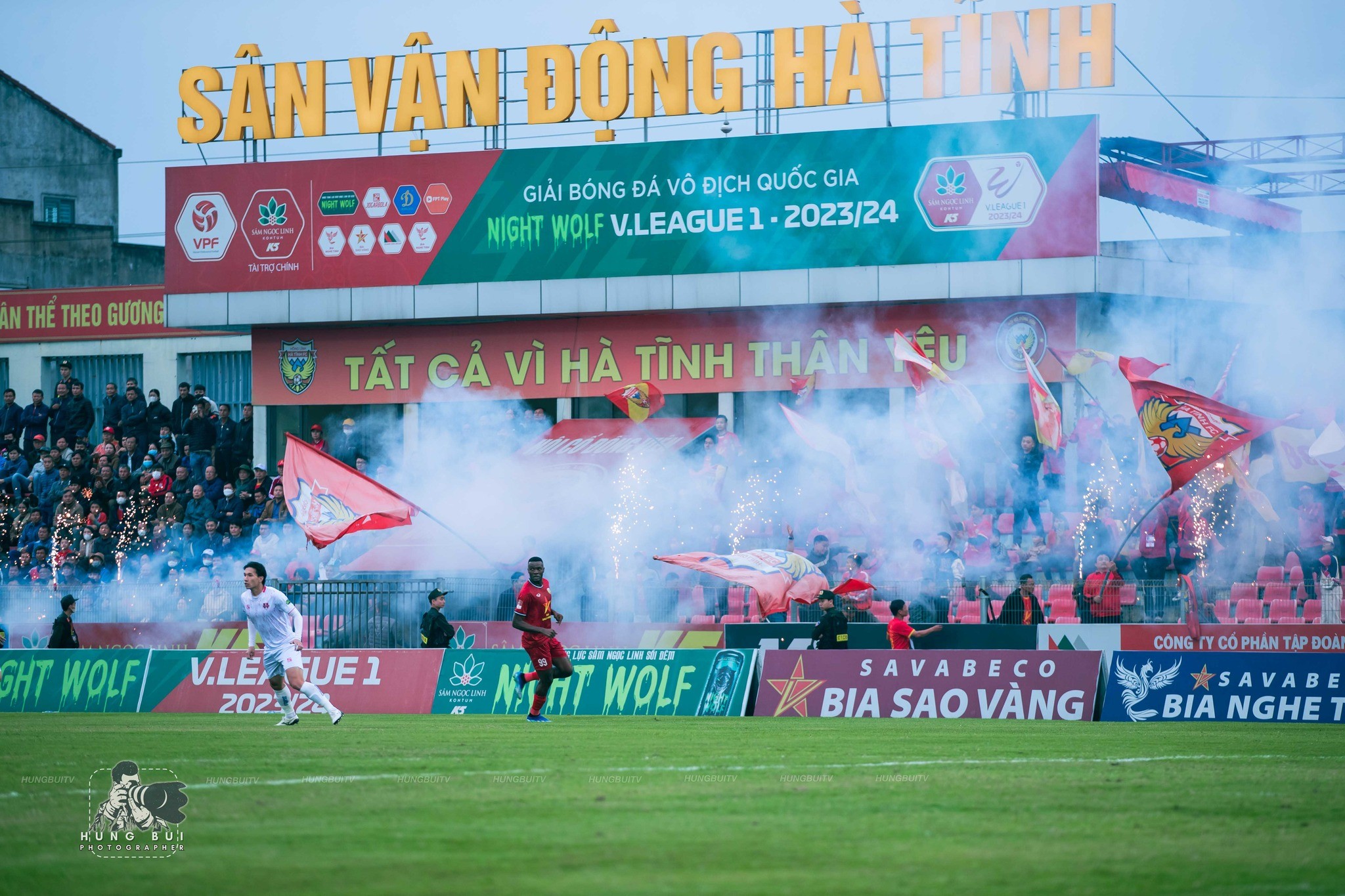 CLB Hồng Lĩnh Hà Tĩnh có động thái tri ân khán giả sau scandal gây rúng động