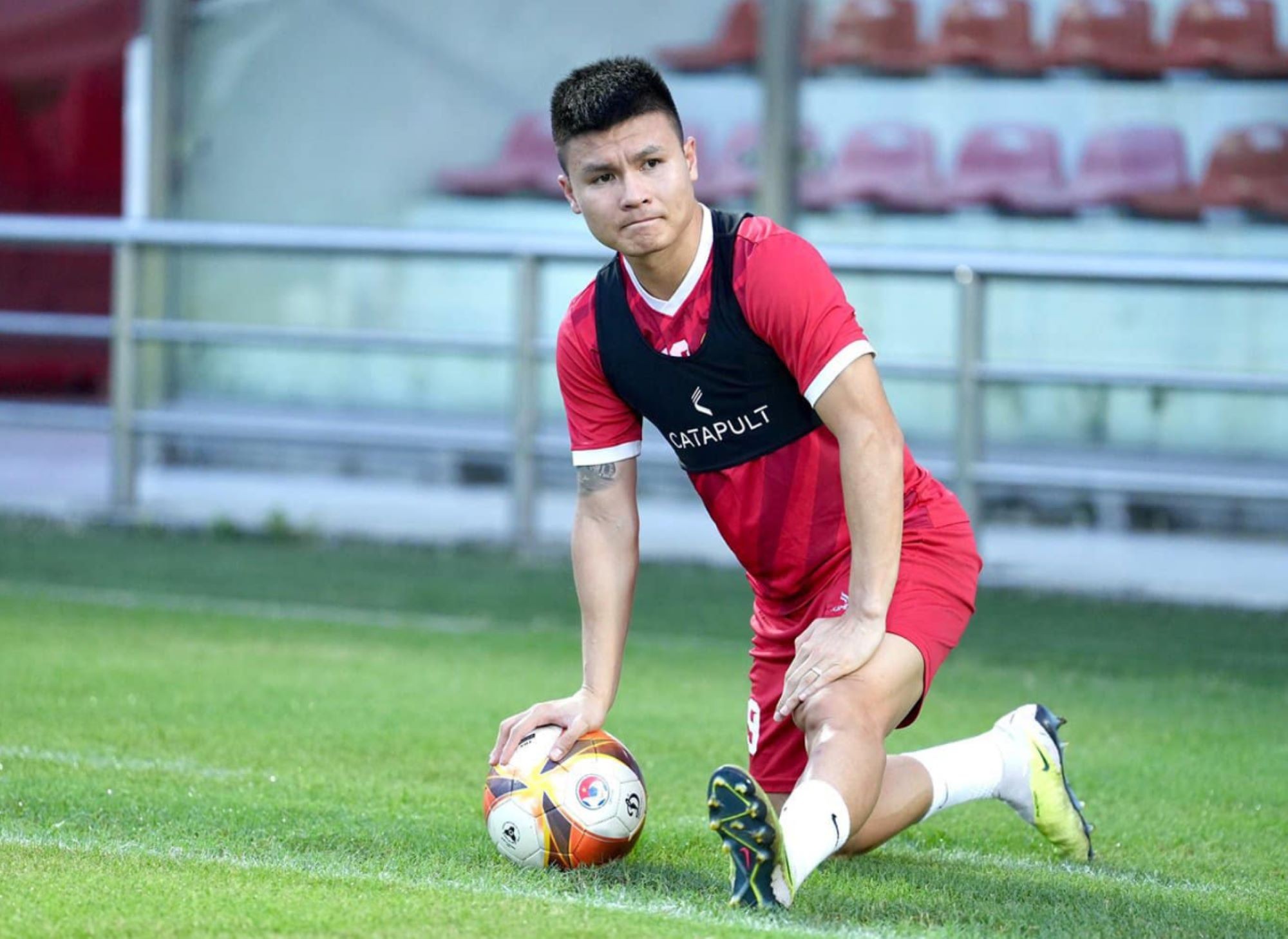 Quang Hải có thể đổi ý, ở lại CAHN với một điều kiện