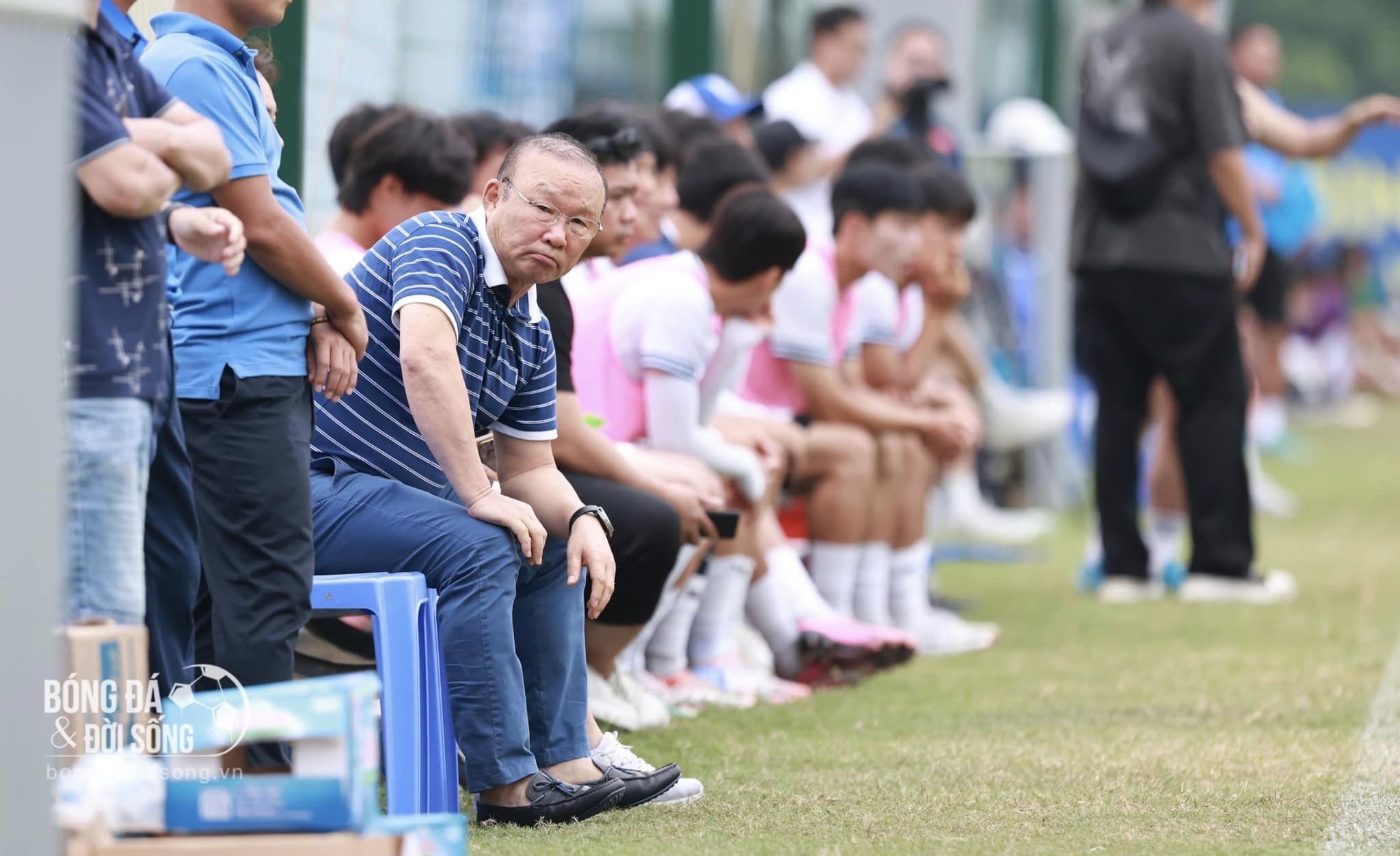 LĐBĐ Campuchia theo đuổi HLV Park Hang Seo, sẵn sàng đầu tư cực khủng