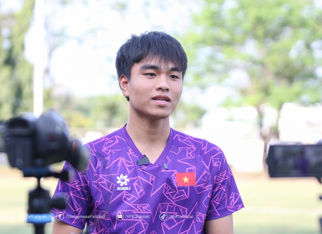 Tiền vệ Nguyễn Công Phương: U19 Việt Nam muốn quên trận hoà với Myanmar, sẵn sàng đối đầu với U19 Úc