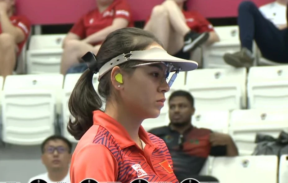 Tin vui từ Olympic 2024: Xạ thủ Trịnh Thu Vinh giành vé vào chung kết