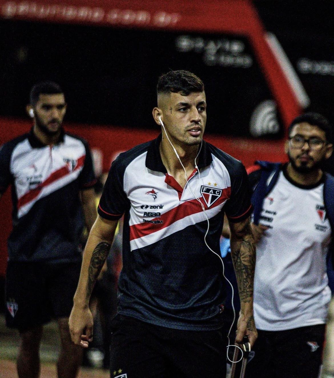 HAGL xin lại tên cũ, chiêu mộ ngoại binh người Brazil từng "bị" chuyển nhượng 20 lần