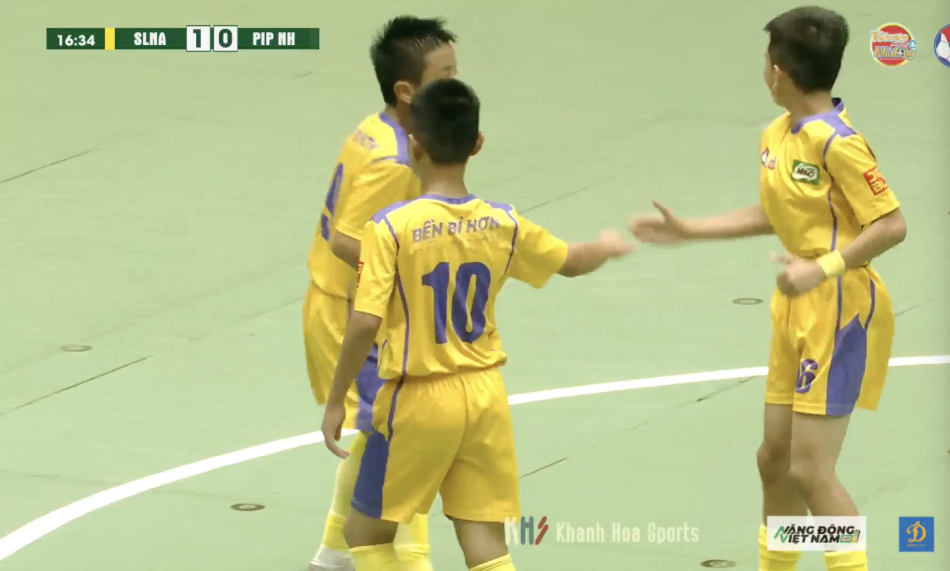 Thắng đậm U11 P.I.P Ngọc Hùng, U11 Sông Lam Nghệ An giành vé vào tứ kết Giải nhi đồng toàn quốc