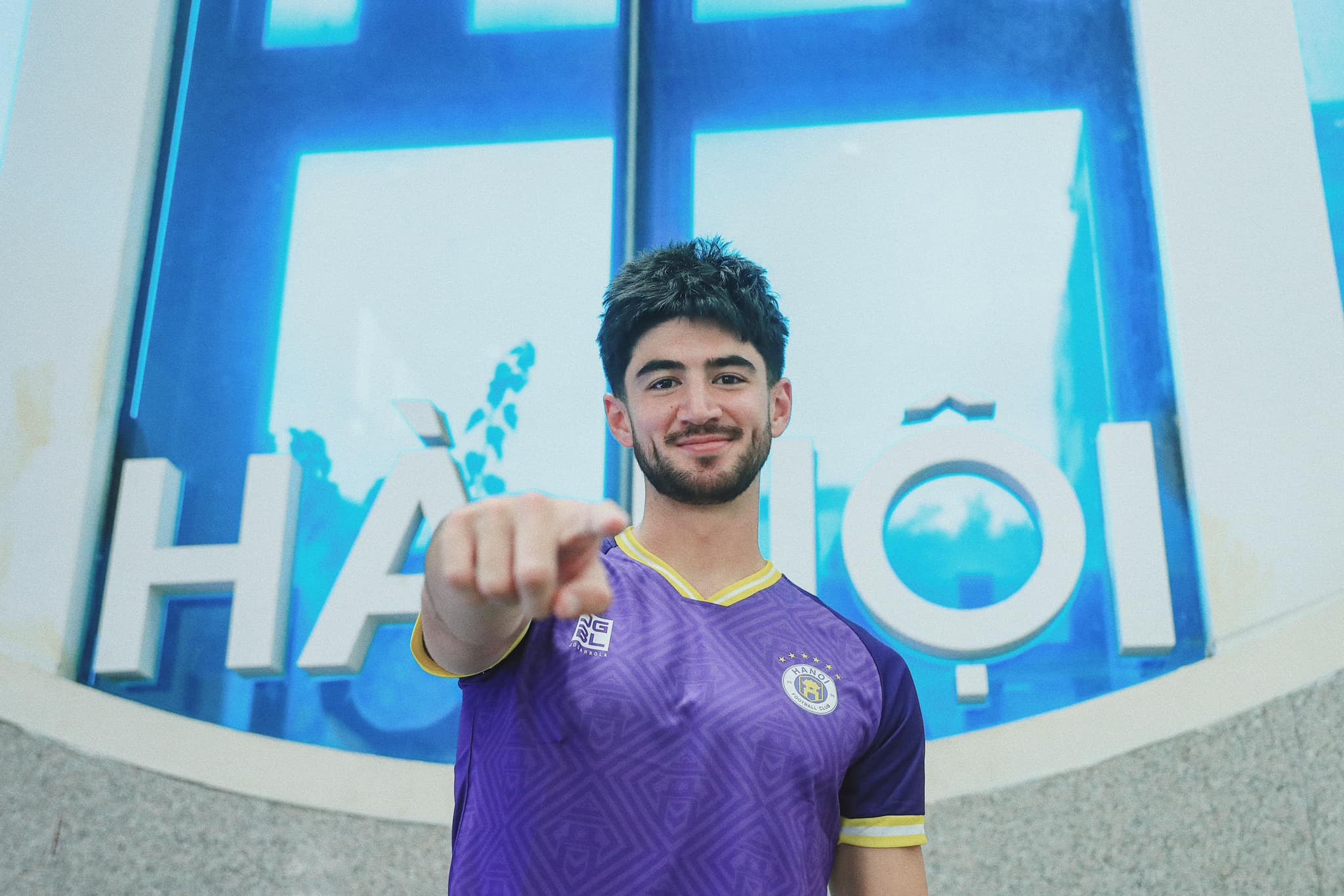 Hà Nội FC giải quyết dứt điểm vụ Hồ Thanh Minh, công bố thêm hợp đồng khủng