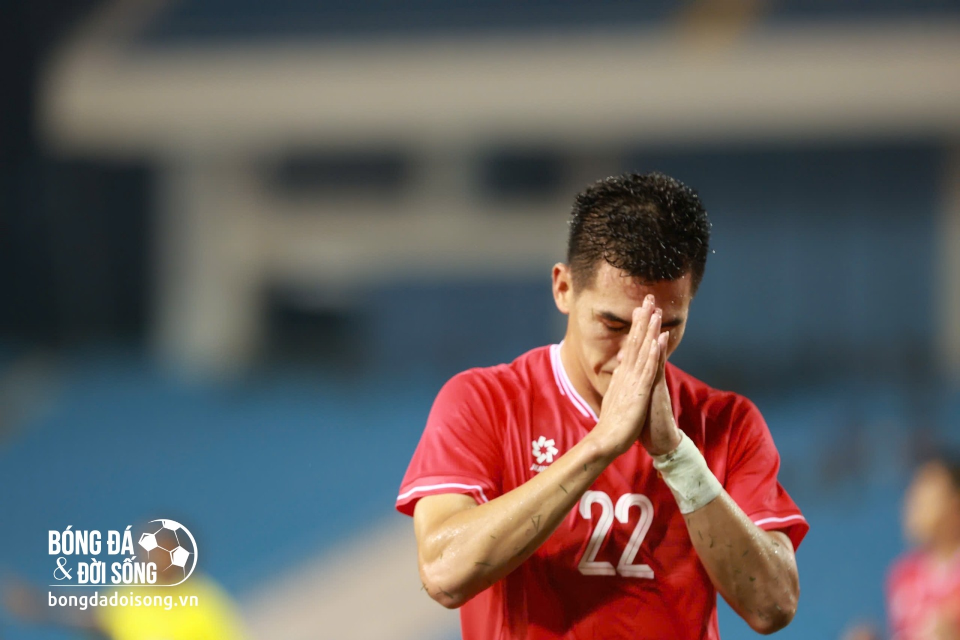 Phút lắng đọng của Tiến Linh khi chọc thủng lưới Thái Lan, hướng về đồng bào vùng lũ