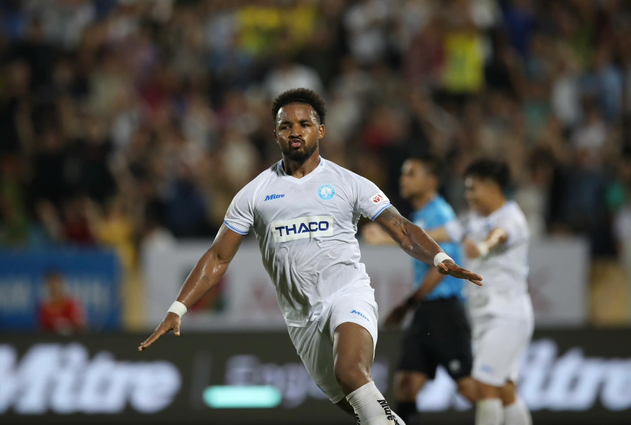 Rafaelson sẵn sàng khoác áo ĐT Việt Nam: "Tôi rất vui nếu bạn gọi tôi là Nguyễn Xuân Son"