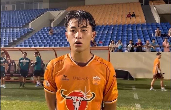 Sao trẻ 16 tuổi của HAGL ghi bàn, được ví như Lamine Yamal của Việt Nam