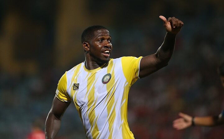 Rimario bật khóc như mưa, nhận hung tin về chấn thương đáng sợ