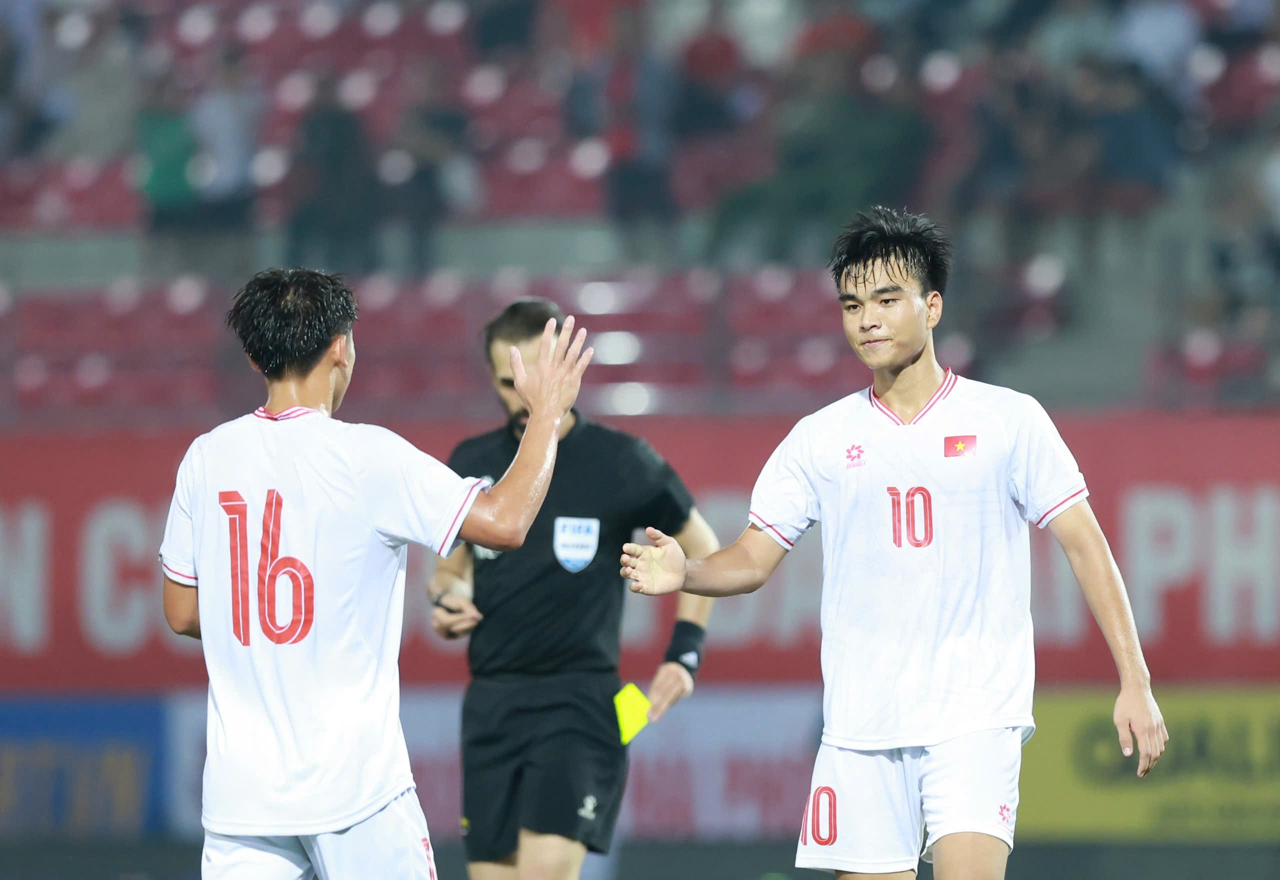 U20 Việt Nam đại thắng đối thủ yếu, vẫn còn nhiều nỗi lo