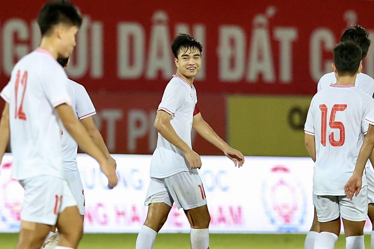 Công Phương tạo siêu phẩm, U20 Việt Nam quyết đấu U20 Syria