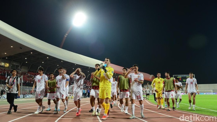 Báo Indonesia kể thành tích “ngạo nghễ”, chê tuyển Việt Nam chậm tiến bộ