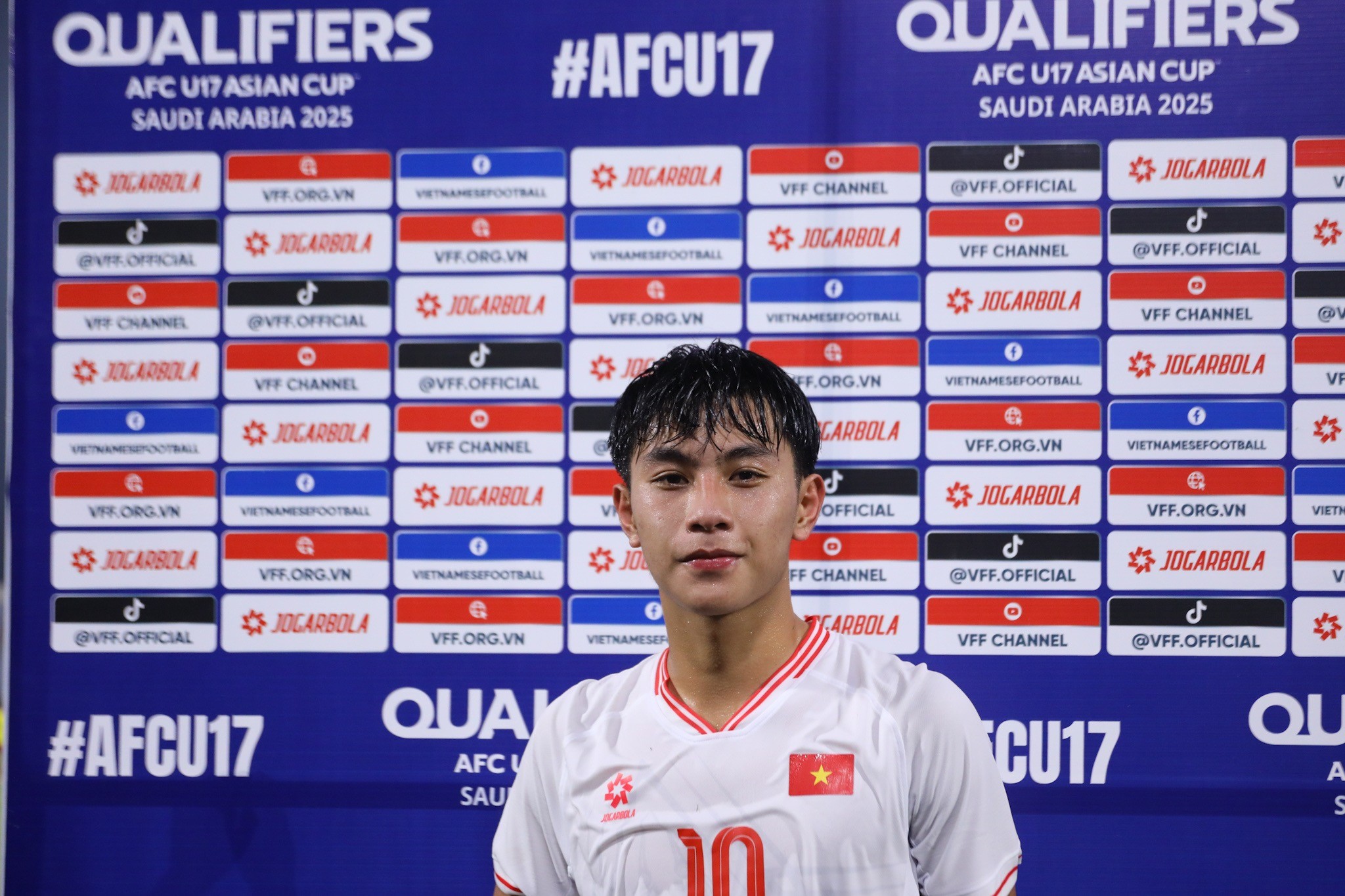 Sao trẻ Trần Gia Bảo: ''Toàn đội sẽ chơi hết mình để giành vé vào VCK U17 Châu Á''