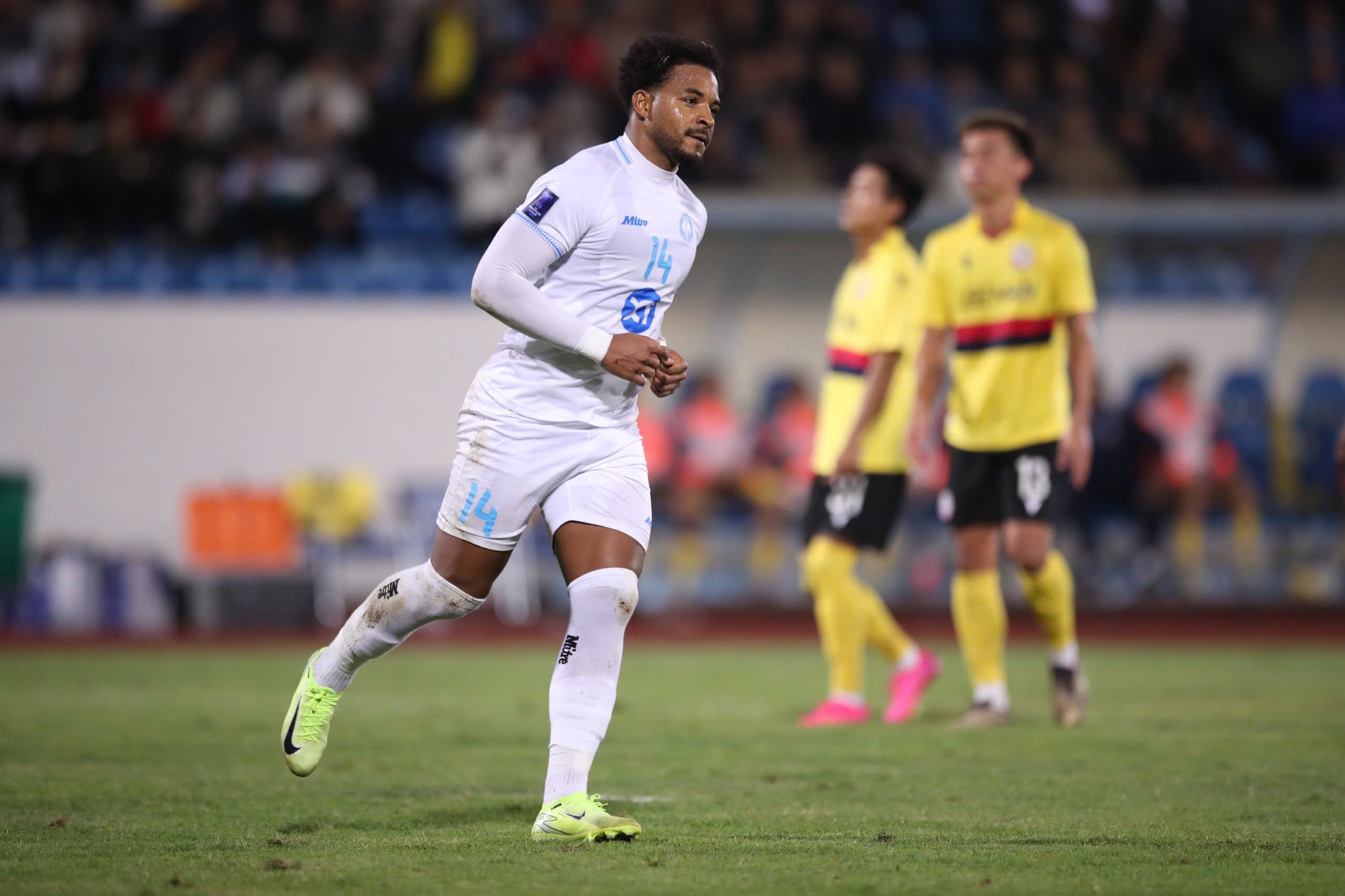 Xuân Son báo tin vui cho ĐT Việt Nam, Nam Định chính thức giành vé đi tiếp tại giải châu Á 