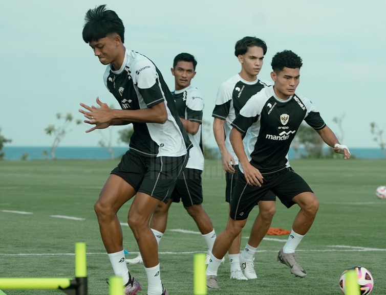 Sếp lớn ĐT Indonesia: “Quyết thắng Việt Nam bằng đội trẻ”