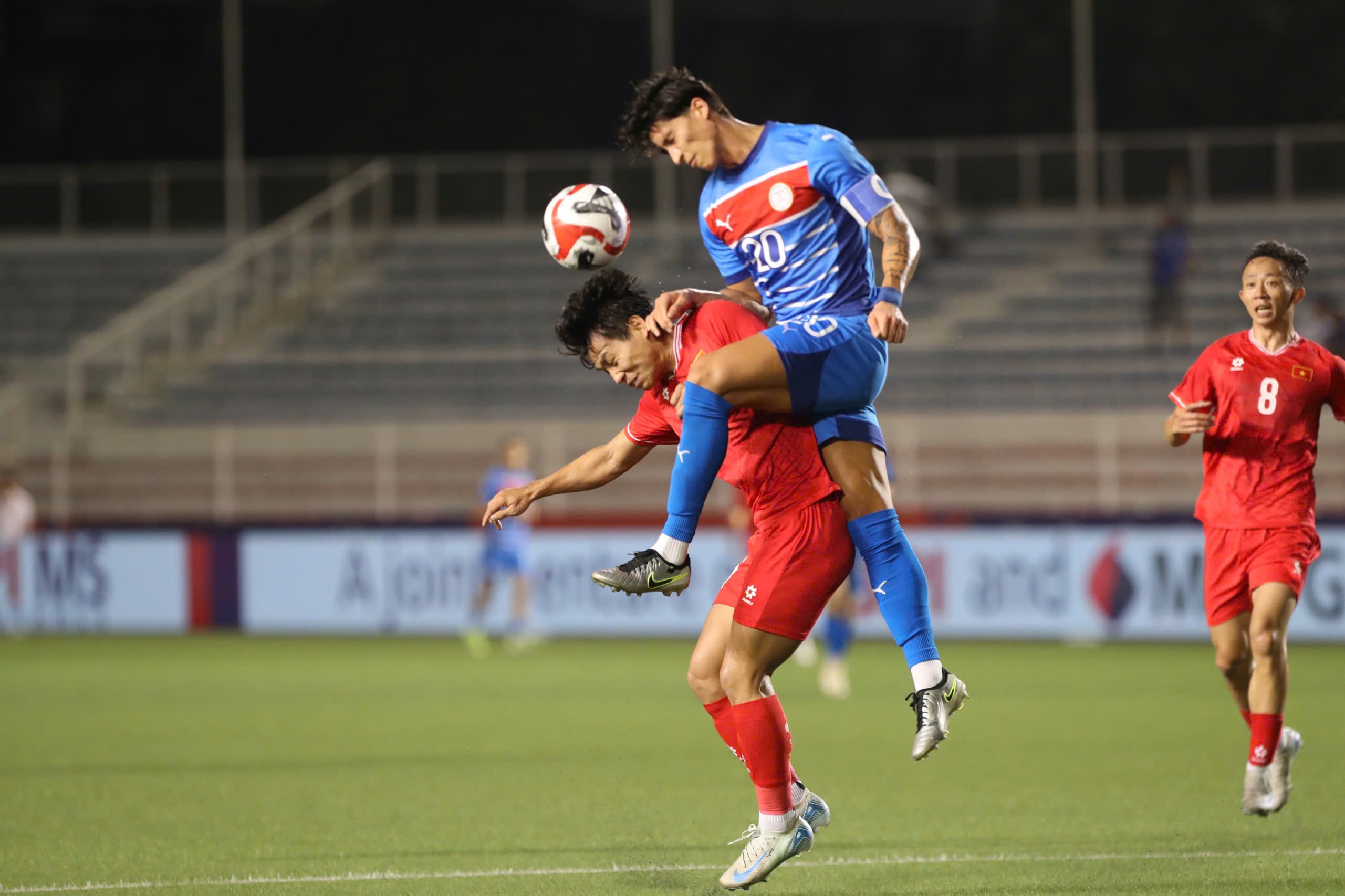 Highlights Philippines 1 - 1 Việt Nam: Thoát thua trong gang tất