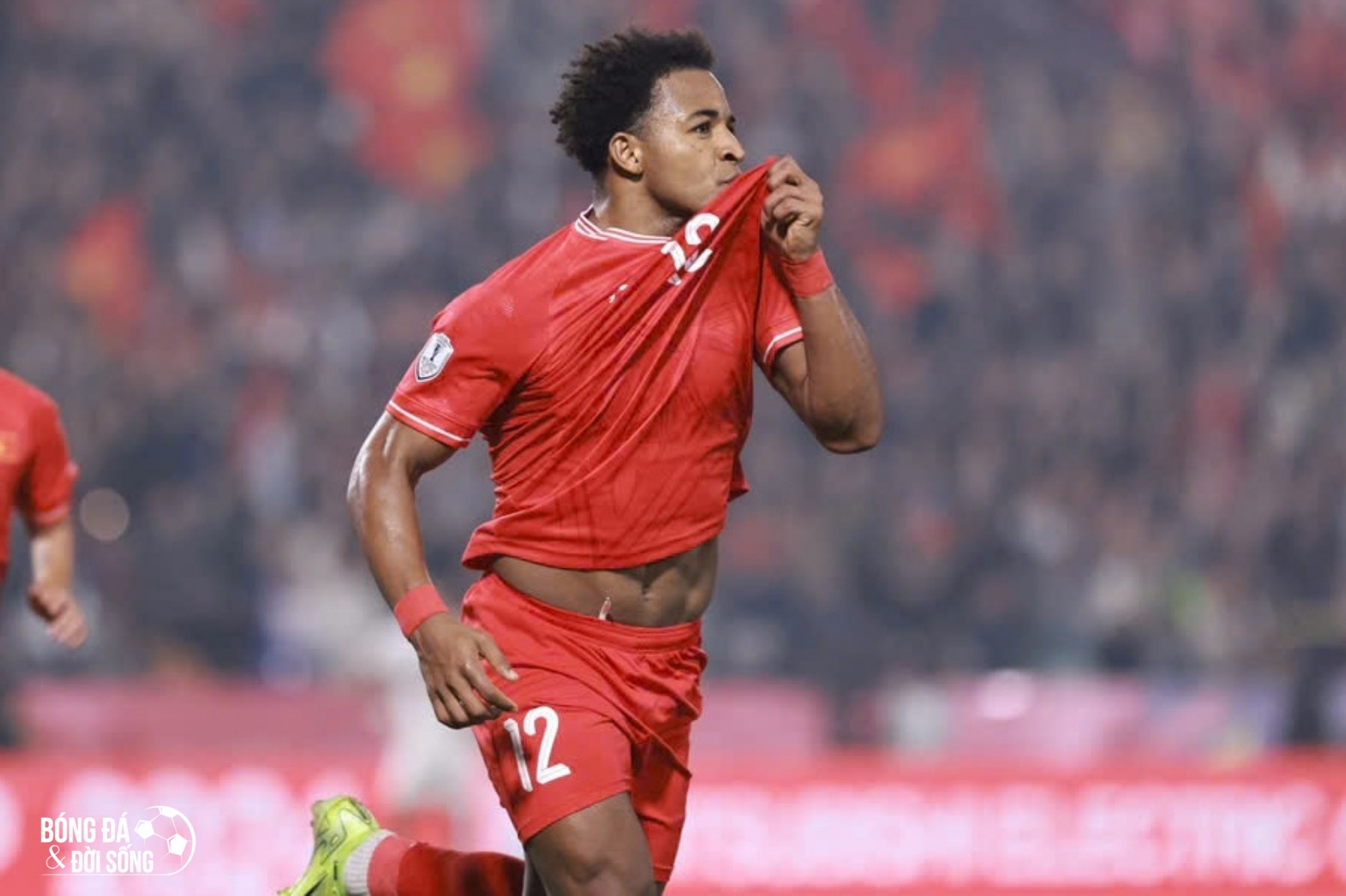 Xuân Son tỏa sáng rực rỡ, ghi bàn và kiến tạo ngay trong trận ra mắt ĐT Việt Nam