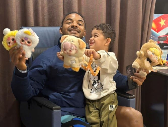 Xuân Son ăn Tết tại bệnh viện, duy trì tập luyện hồi phục