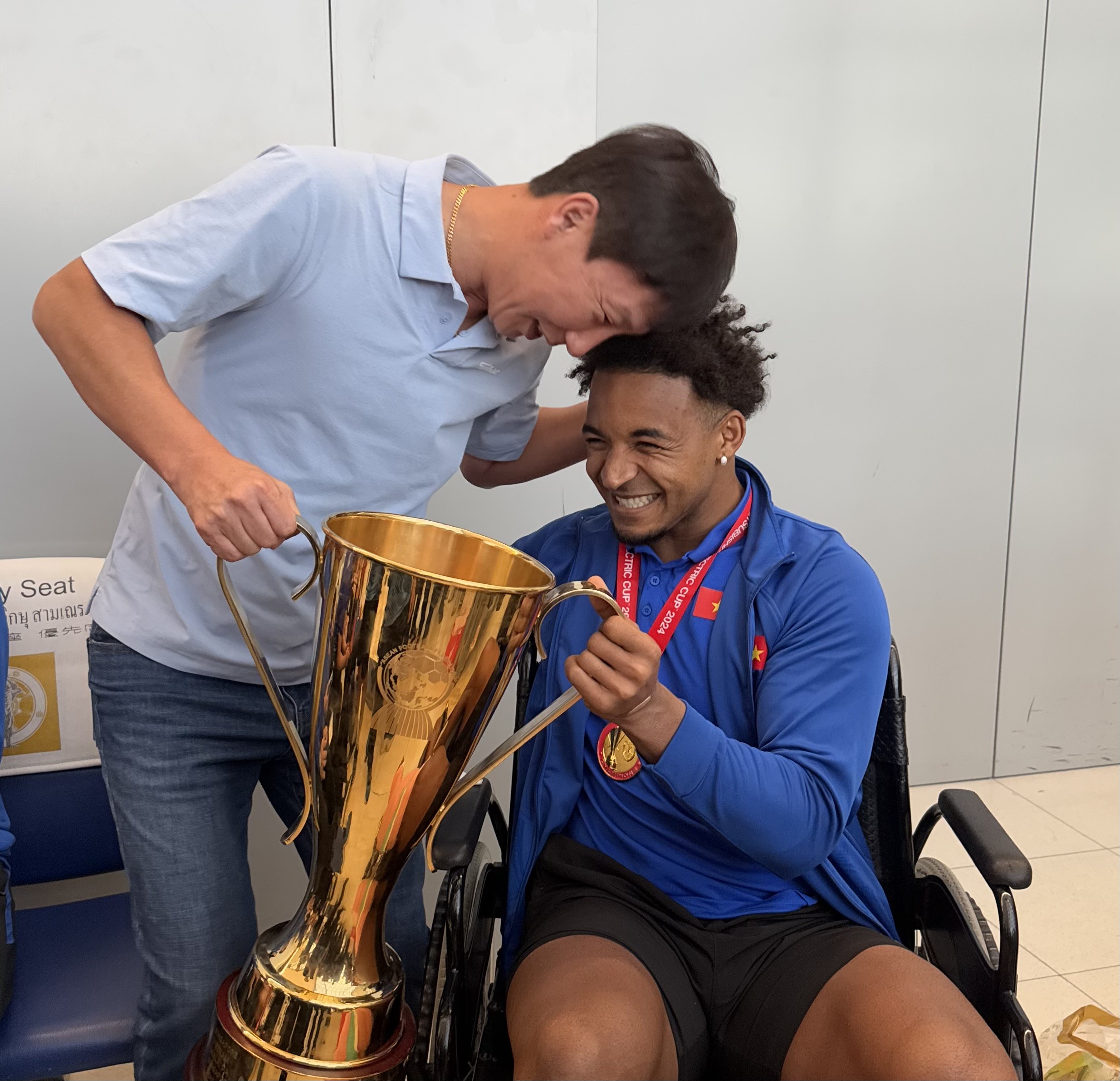 Người đại diện của HLV Kim Sang Sik: "Tôi muốn đưa Xuân Son sang K.League ngay lập tức"