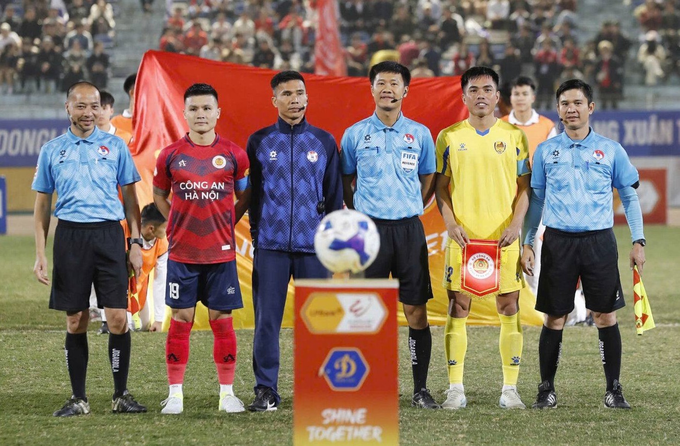 Lịch thi đấu bóng đá ngày 4/3 và rạng sáng ngày 5/3