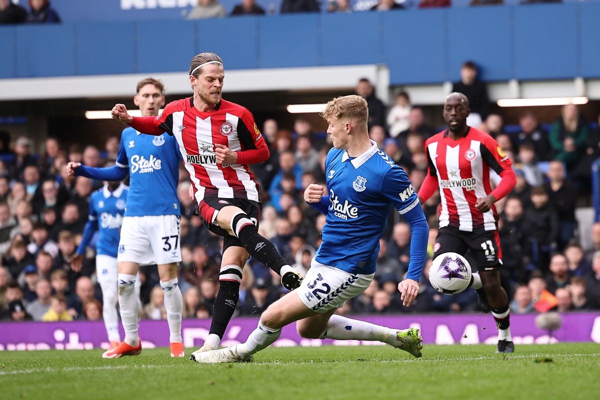 Nhận định Brentford đấu với Everton, 2h30 ngày 27/2: Thế trận khó đoán
