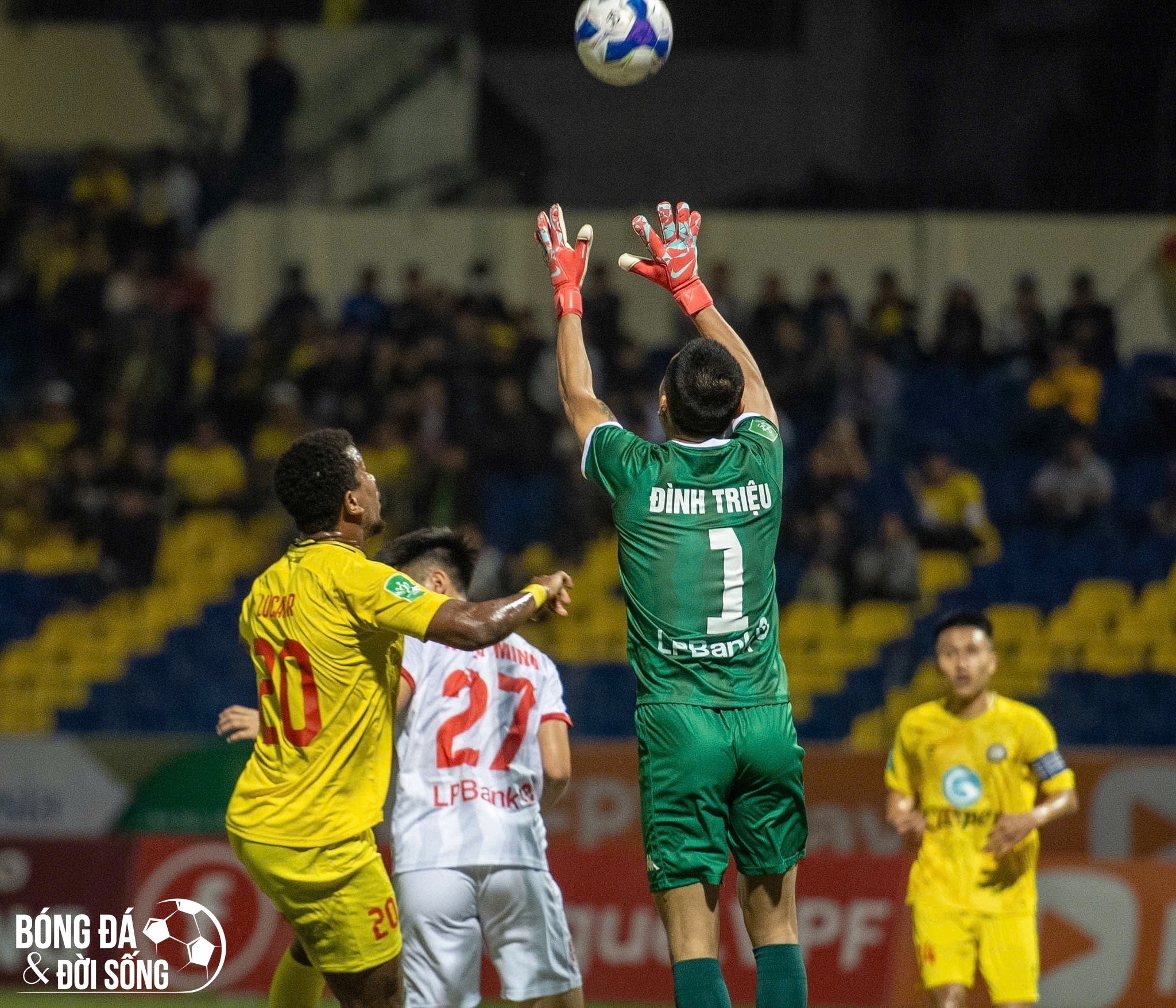 Kết quả Cúp Quốc gia: Đình Triệu chơi xuất sắc, Hải Phòng quật ngã ĐKVĐ Thanh Hóa