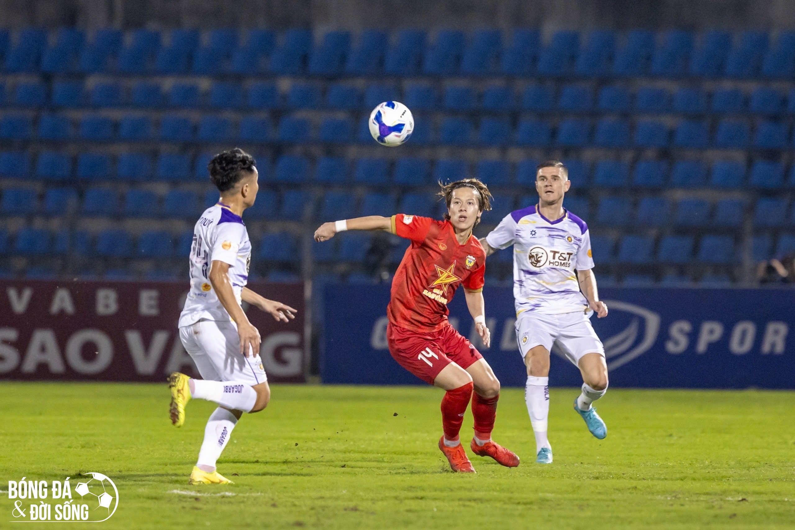 Lịch thi đấu bóng đá ngày 6/4 và rạng sáng ngày 7/4