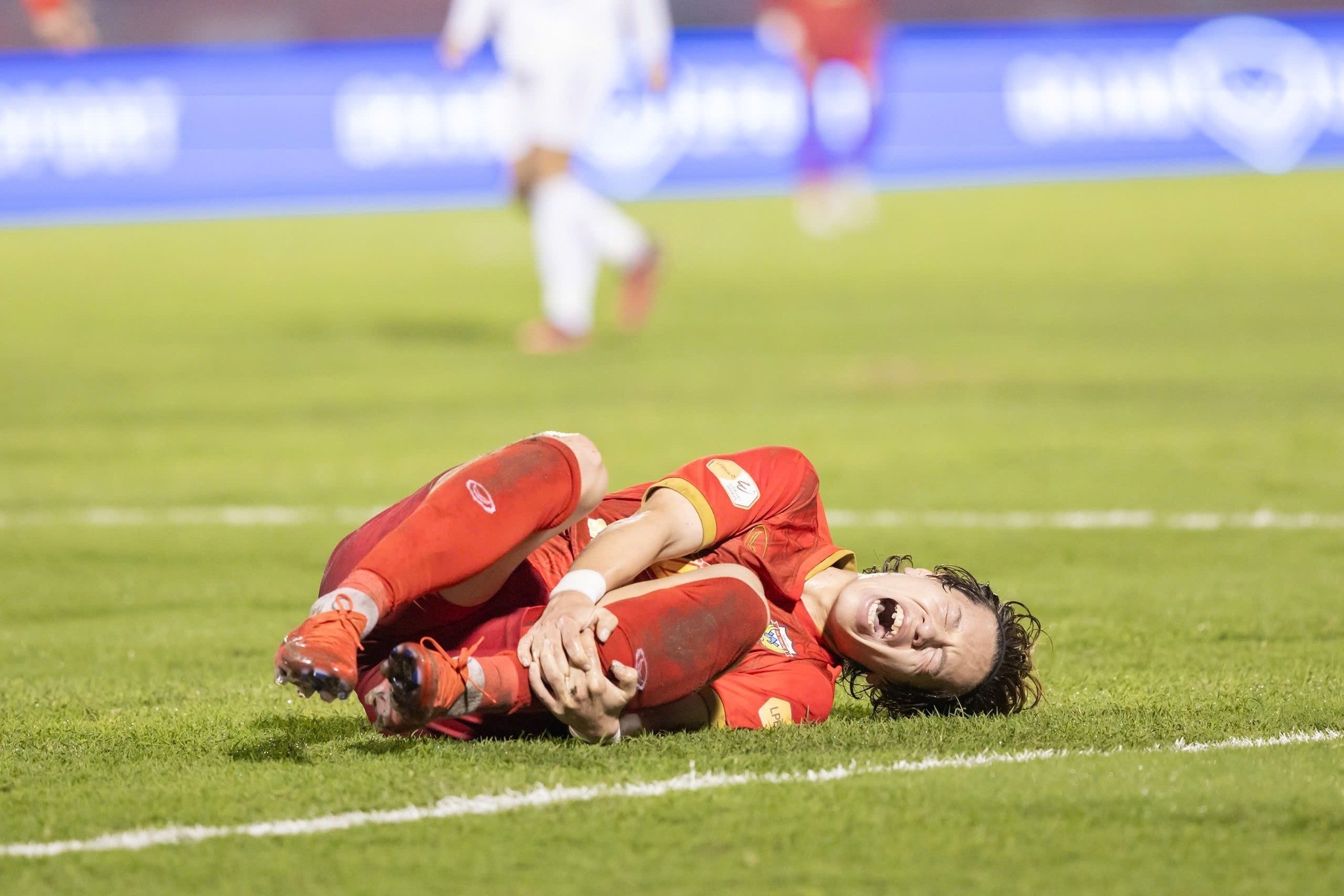 Tân binh Việt kiều của U22 Việt Nam chấn thương ngay trước ngày hội quân