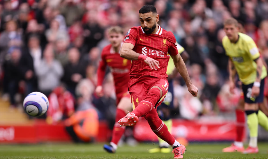 Mohamed Salah tiếp tục xô đổ nhiều kỉ lục mới
