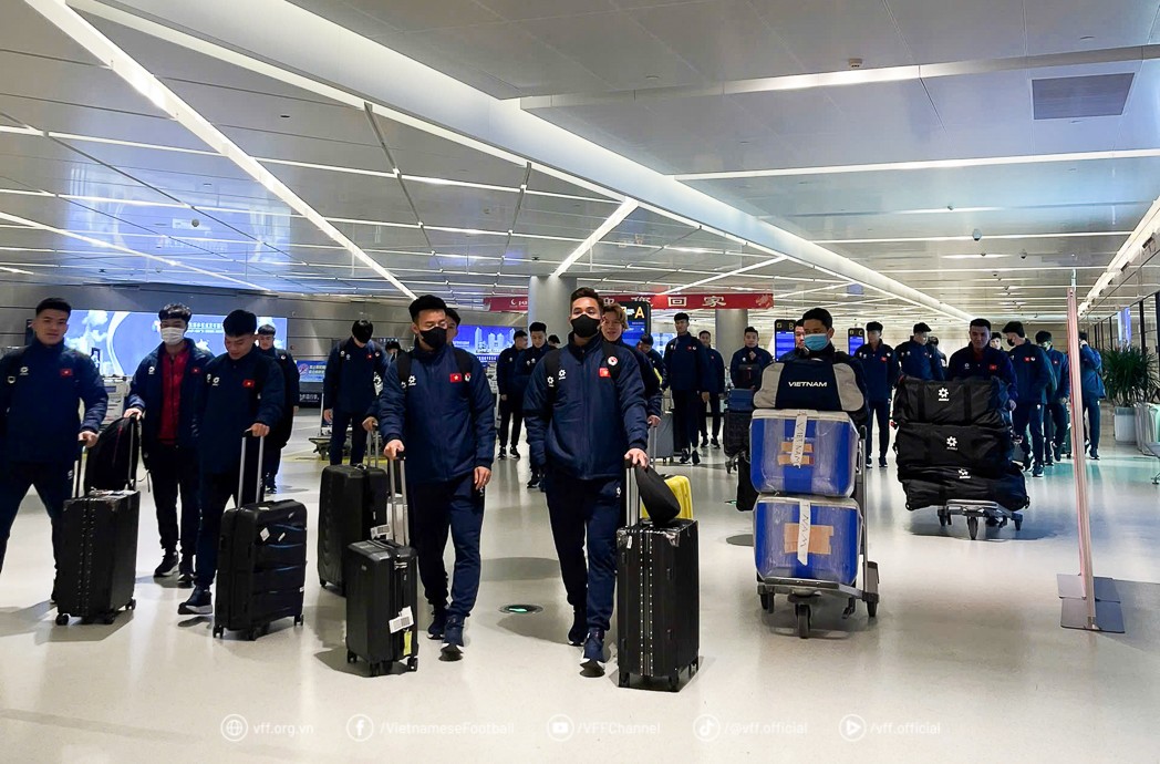 Đội tuyển U22 Việt Nam có mặt tại Giang Tô, sẵn sàng cho trận đấu với U22 Hàn Quốc