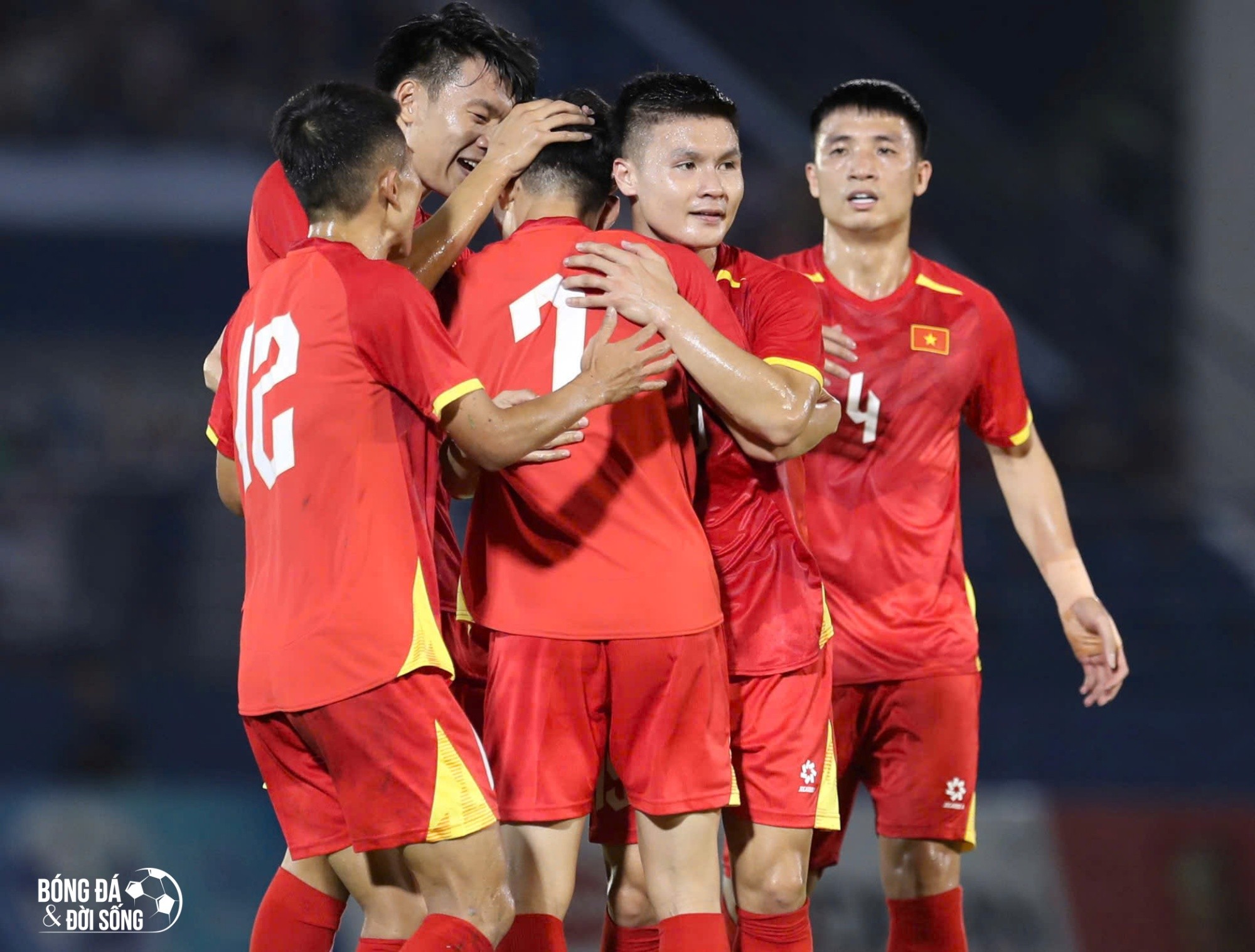 Thắng Lào quan trọng hơn cả đánh bại Thái Lan, ĐT Việt Nam phải có 3 điểm