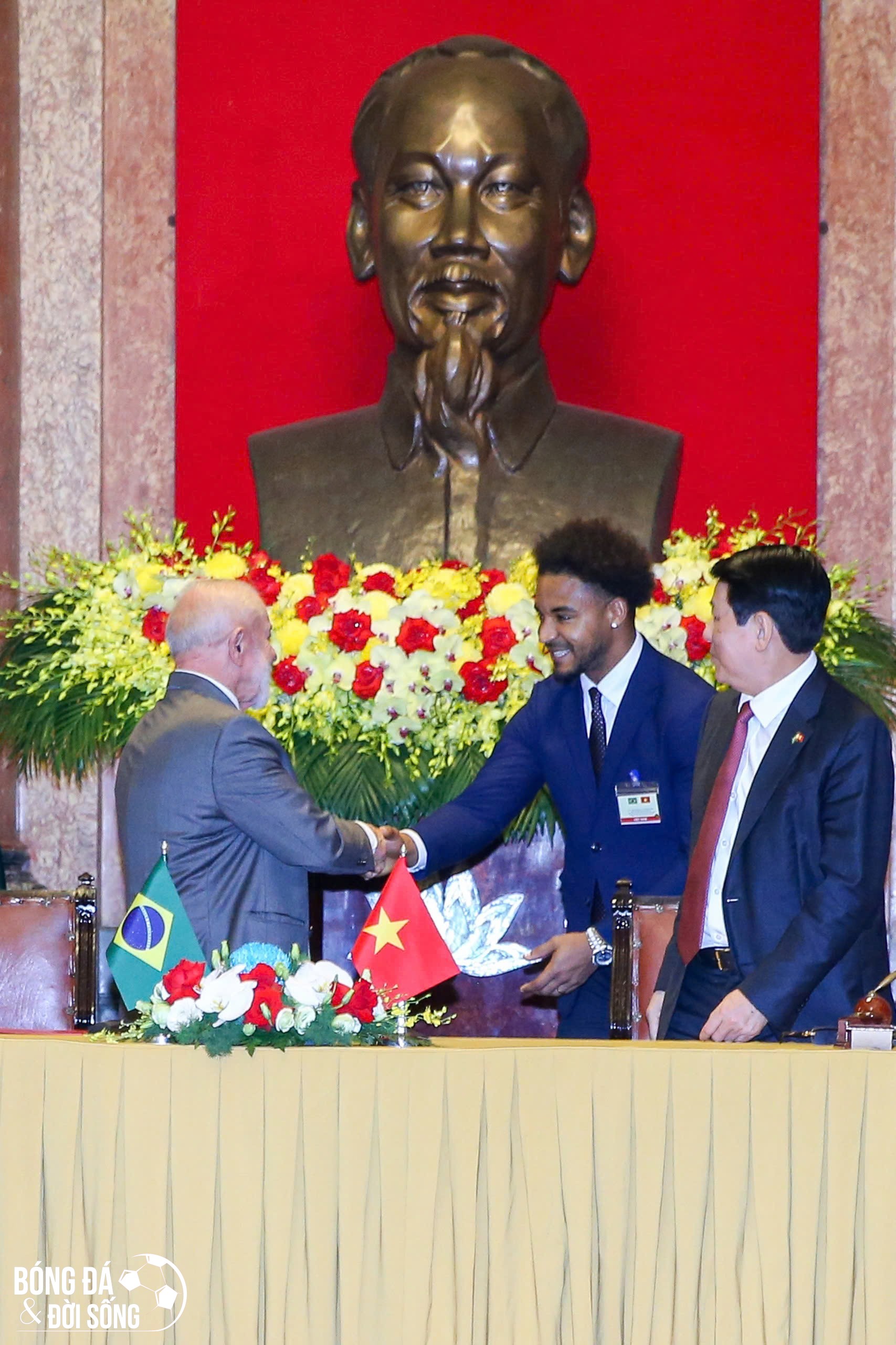 Tổng thống Brazil ca ngợi bóng đá Việt Nam, gửi lời chúc mừng tới Xuân Son