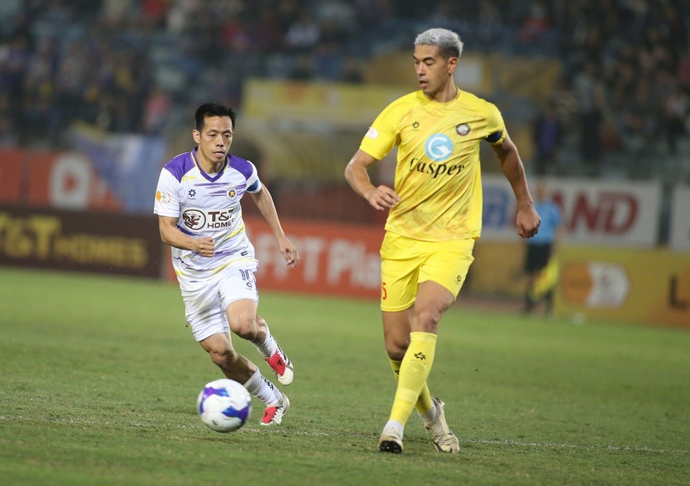 Kết quả V-League: Ngoại binh toả sáng, Hà Nội FC thắng ấn tượng trước Thanh Hoá