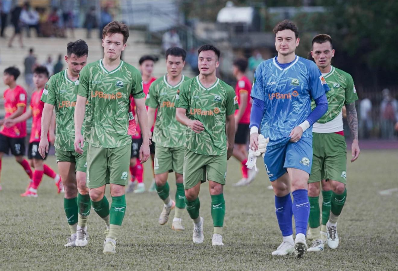 Hoàng Đức, Văn Lâm tạo nên kỷ lục khó tin tại giải Hạng Nhất Quốc gia