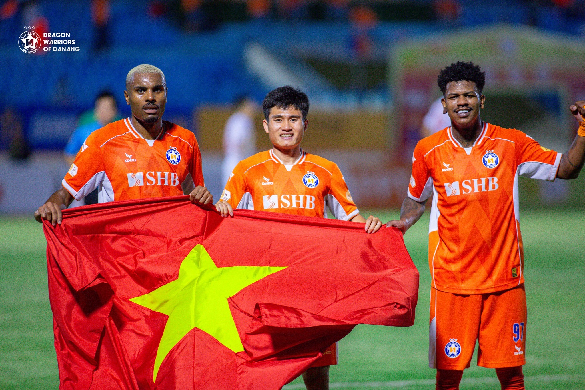 V-League 2024/2025 nghẹt thở cuộc đua trụ hạng