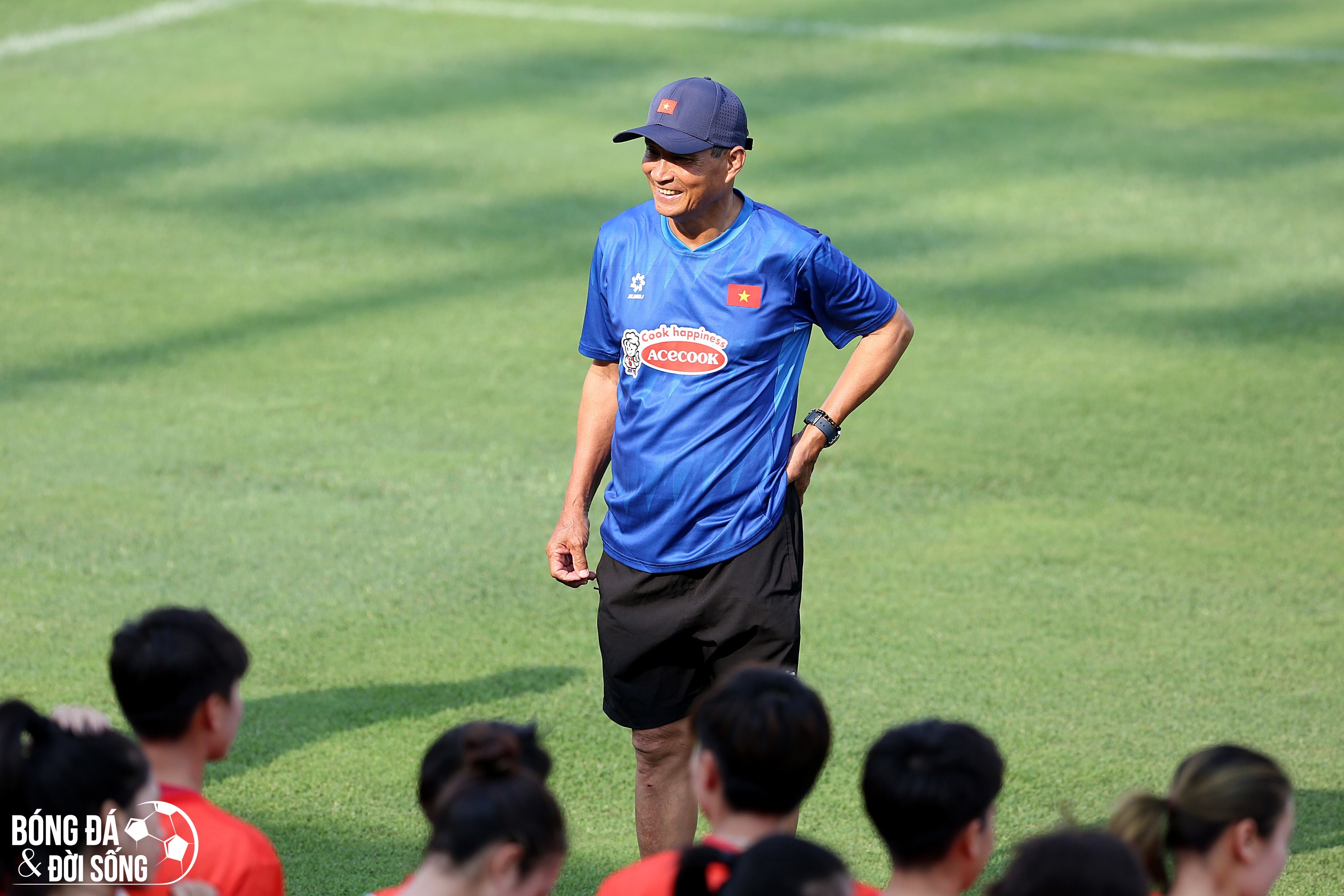 HLV Mai Đức Chung: “Cầu thủ Việt kiều tập luyện để làm quen với môi trường đội tuyển"