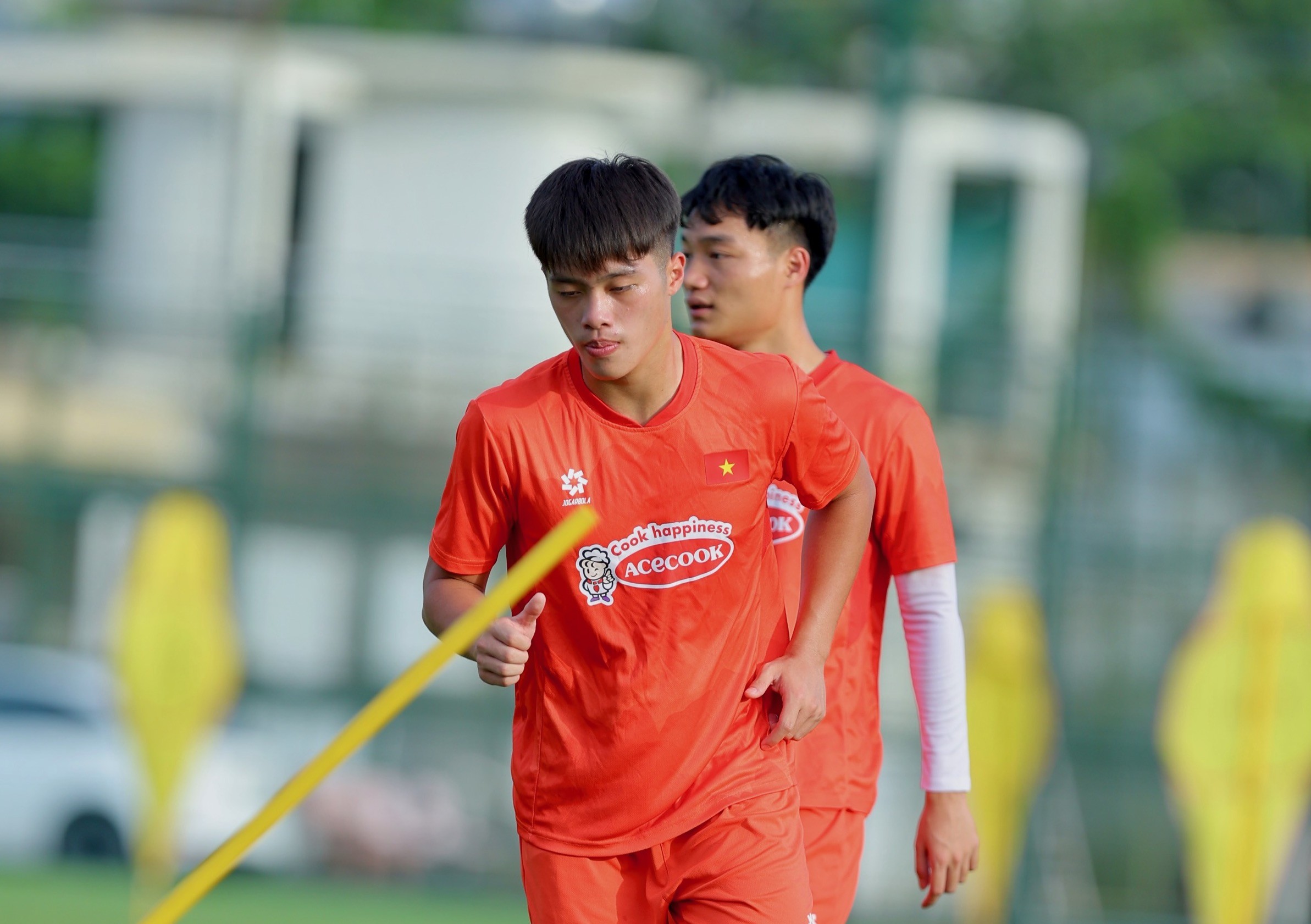 Tiền đạo Nguyễn Quốc Việt được triệu tập bổ sung lên đội tuyển Việt Nam