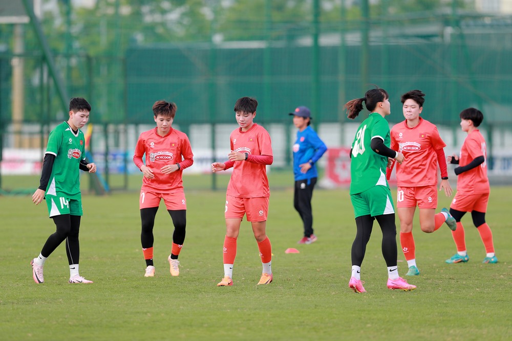 HLV Mai Đức Chung kỳ vọng cầu thủ Việt kiều góp sức cho đội tuyển nữ