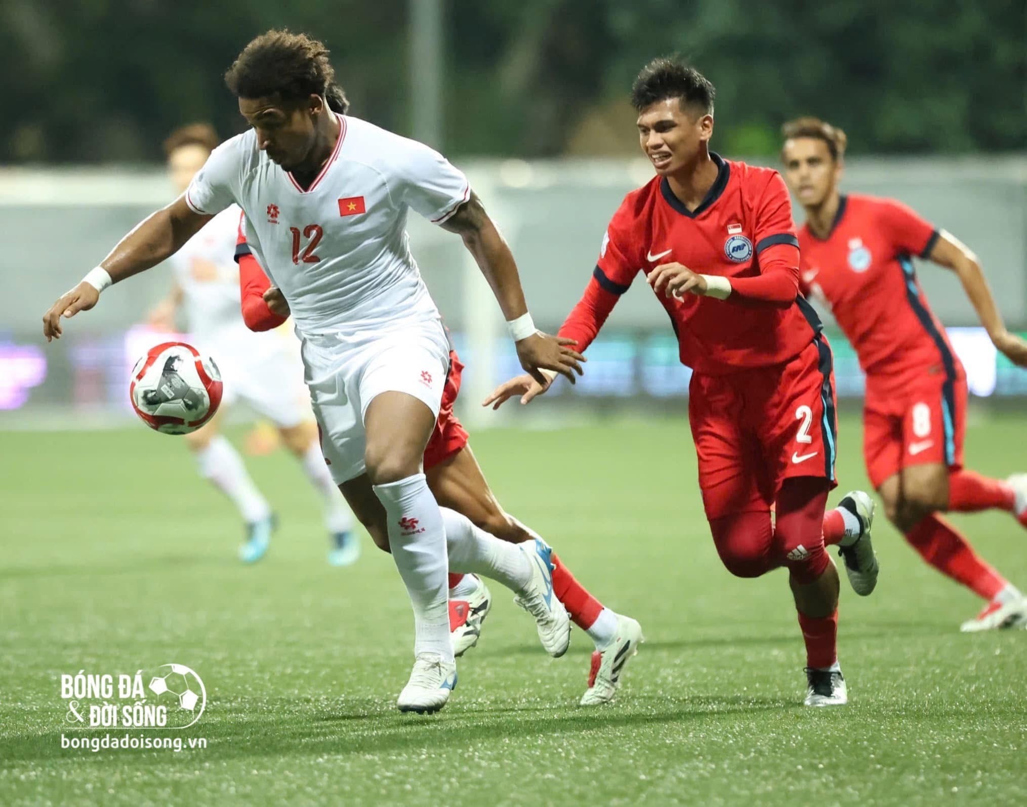 AFC chính thức “khai tử” sân cỏ nhân tạo