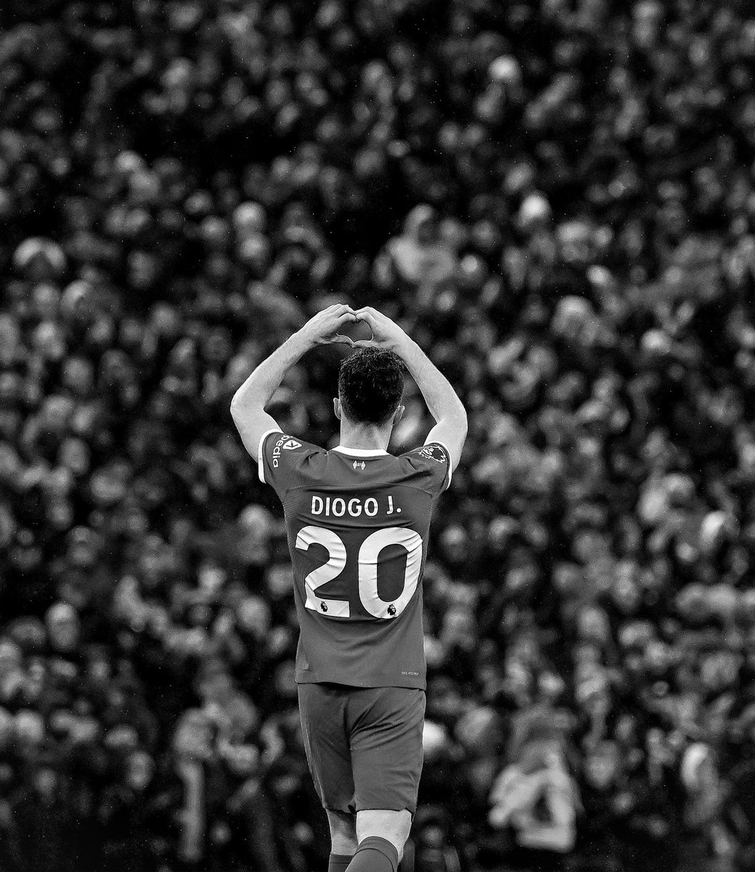 Liverpool treo vĩnh viễn áo số 20 để tưởng nhớ Diogo Jota: Bất tử giữa lòng Anfield