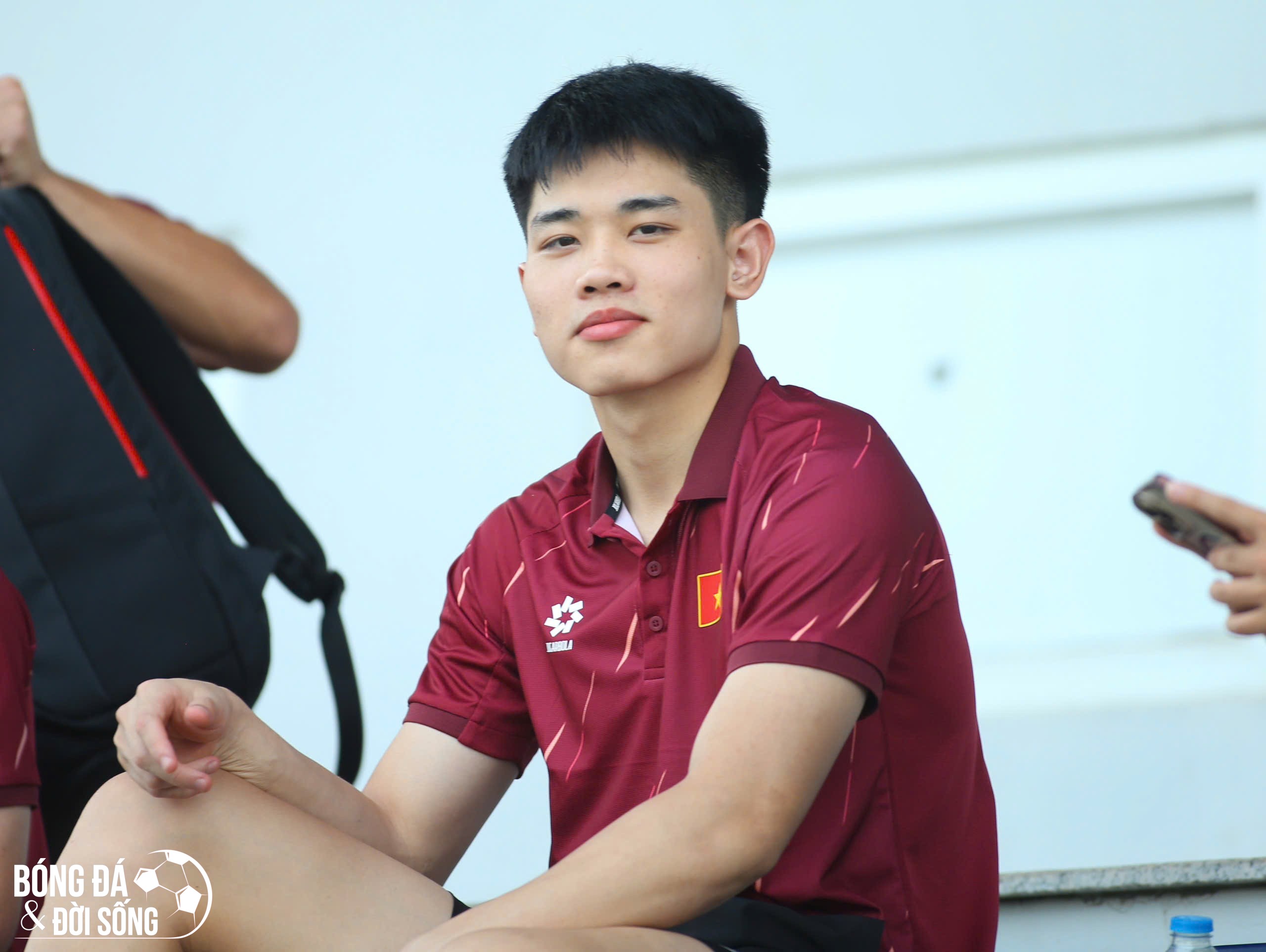 Tiền đạo Nguyễn Đình Bắc: “Tôi phải nỗ lực nhiều hơn các đồng đội”