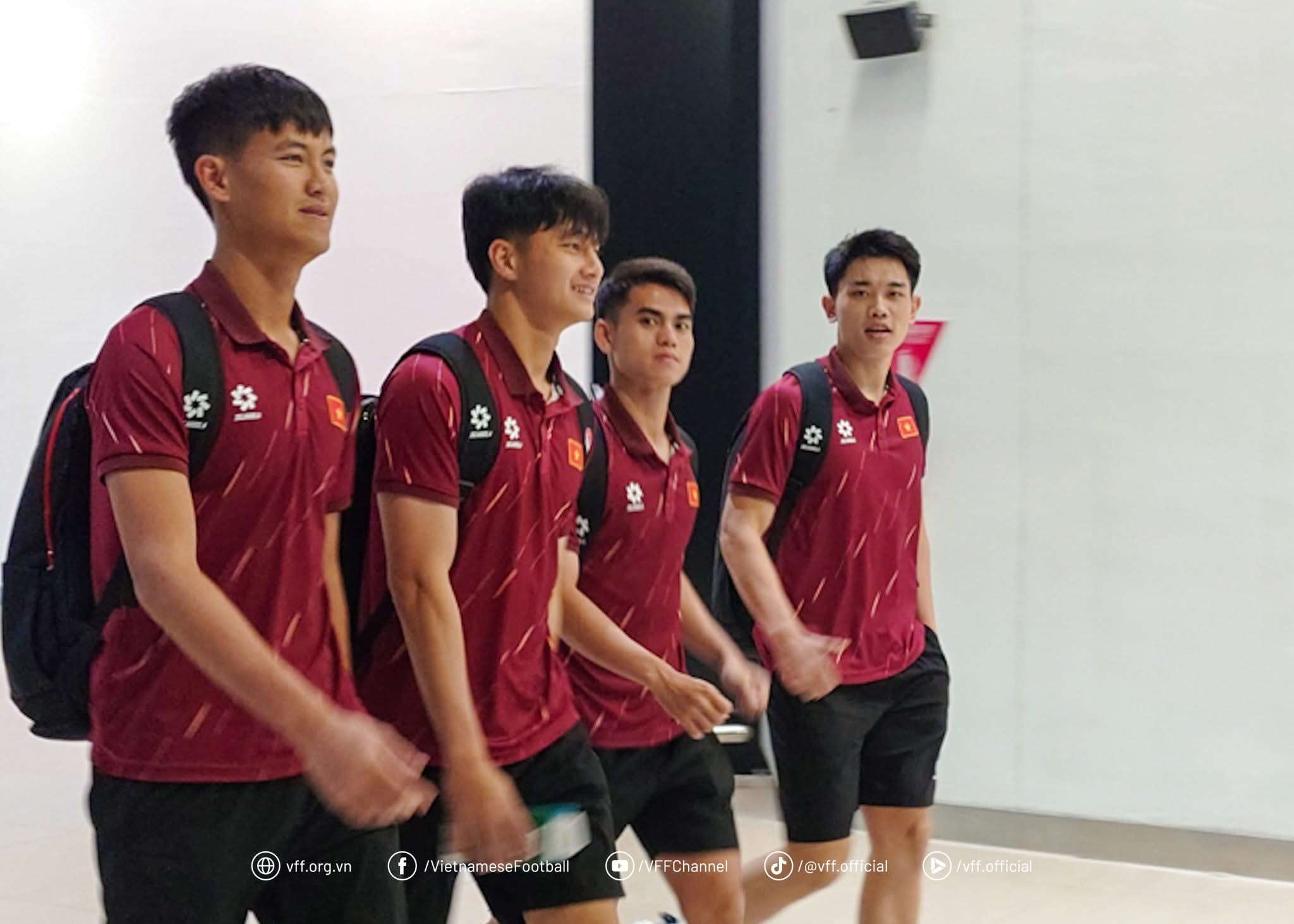 U23 Việt Nam có mặt tại Indonesia, sẵn sàng bảo vệ ngôi vương Đông Nam Á