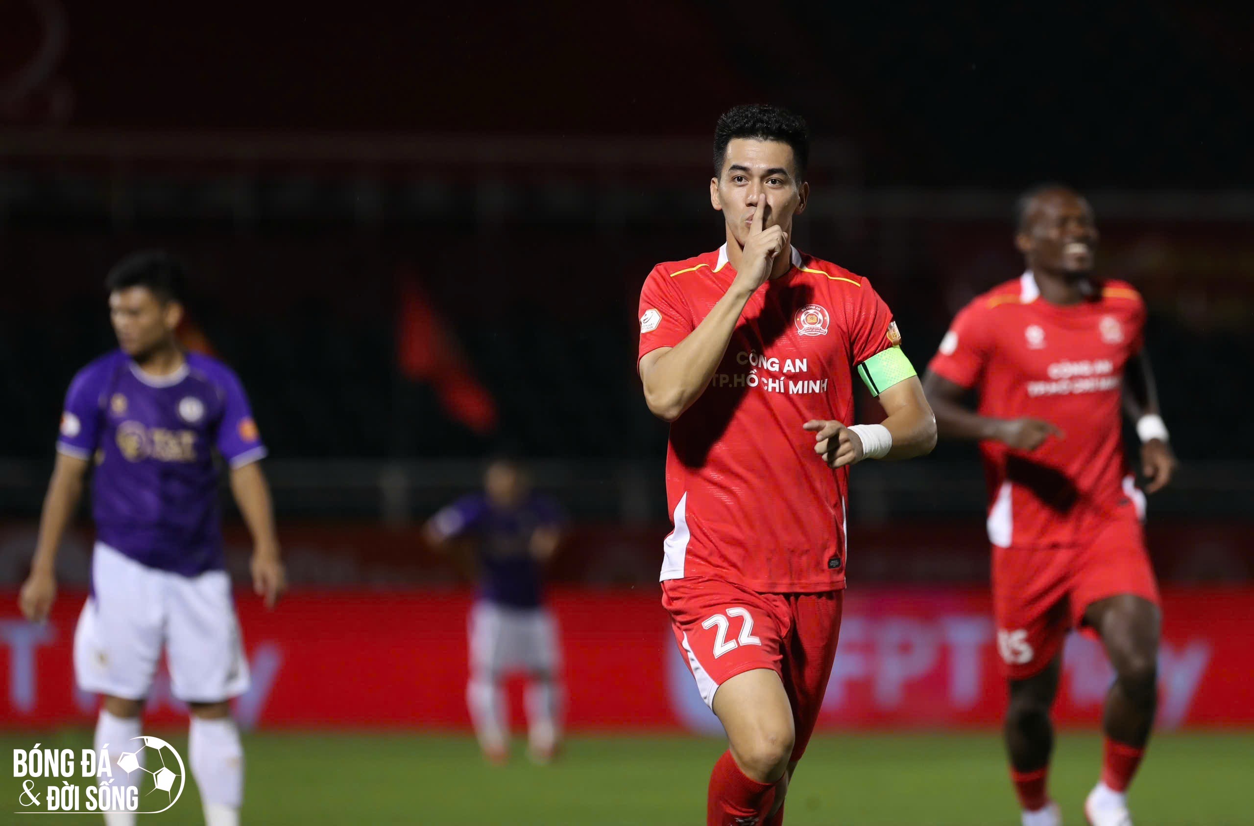 Kết quả V-League: Tiến Linh toả sáng, Công an TP HCM giành trọn 3 điểm trận ra quân